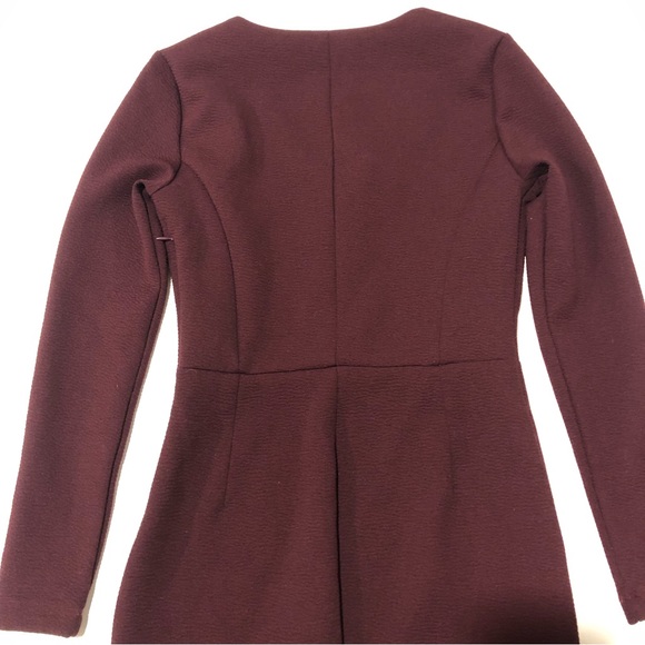 Dynamite Long Sleeve Dress Burgundy Color Womens size Small - Picture 9 of 10